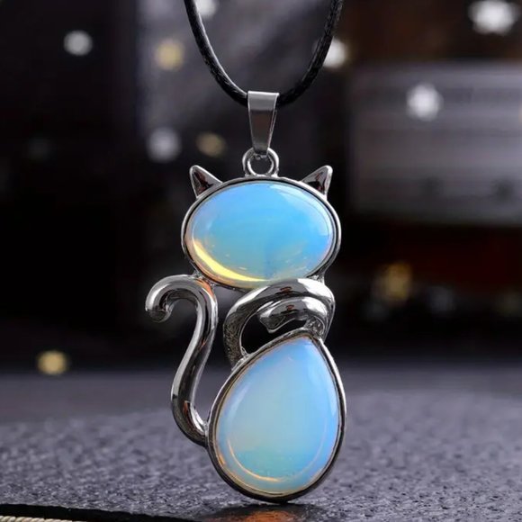 Cute Cat Opal Glass Stone Pendant Necklace - Picture 2 of 3